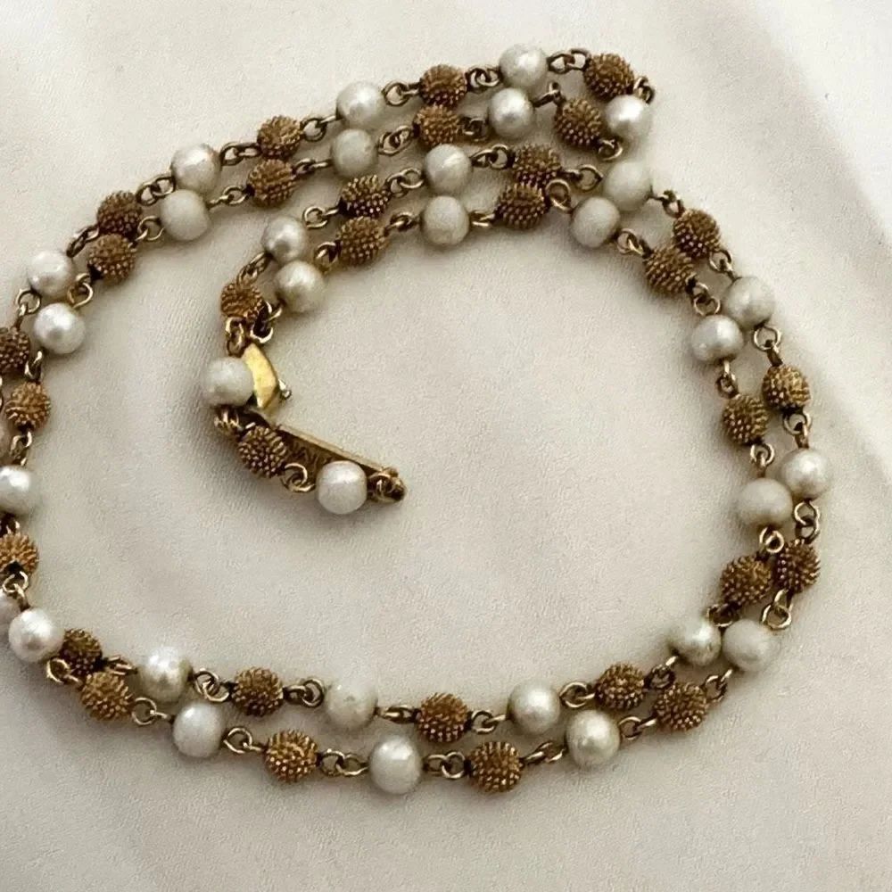 Napier vintage gold tone and faux pearl dainty necklace